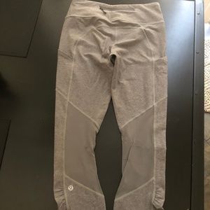 LULULEMON GRAY LEGGINGS